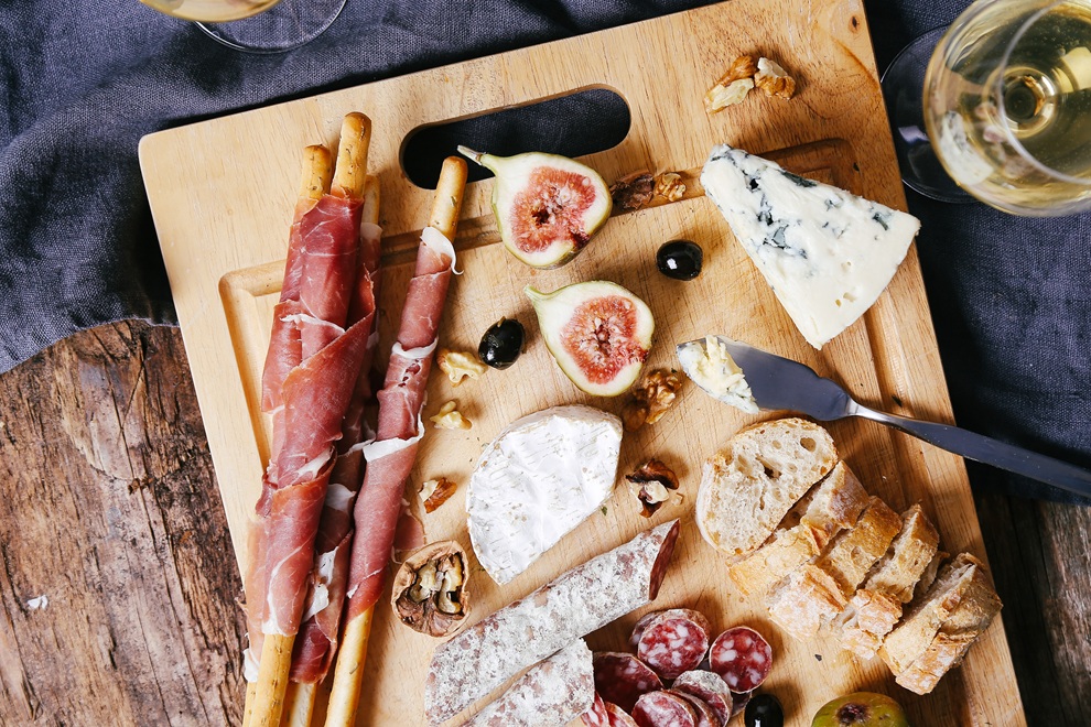 Cheese & wine tasting