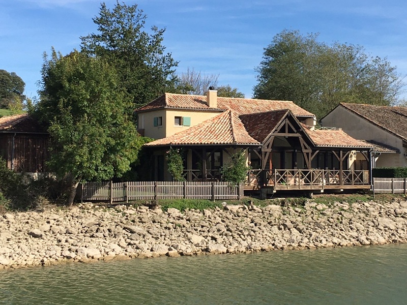 maison au coeur du golf dordogne